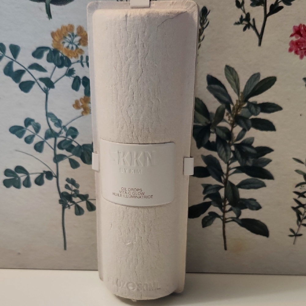 KKW BY KIM Oil Drops